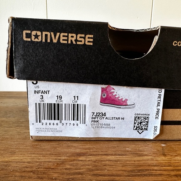 CONVERSE Infant Size 3 PINK - Picture 3 of 3